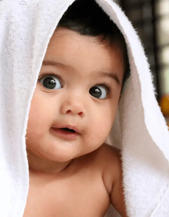 Higiene do Bebê Recém-Nascido: Dicas Essenciais para Cuidar do Seu Pequeno Tesouro